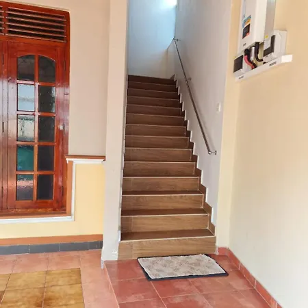 Ama Homestay Guest Colombo Rajagiriya Exterior photo